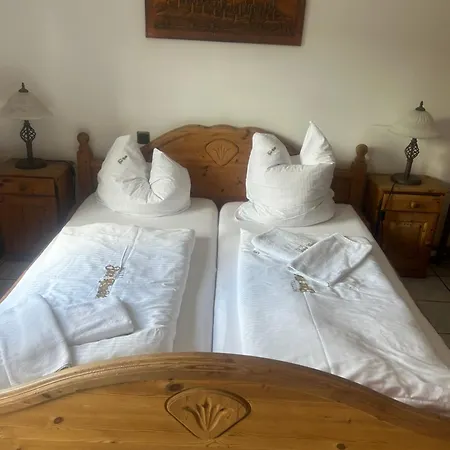 Zur Post Penzion Siegen