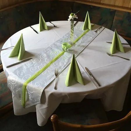 祖尔珀斯特宾馆